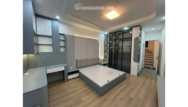 NHÀ GẦN PHỐ XÃ ĐÀN_NGÕ THÔNG 3 GÁC TRÁNH_KINH DOANH NHỎ_36m2 x 5T_FULL NỘI THẤT, hơn 8 tỷ